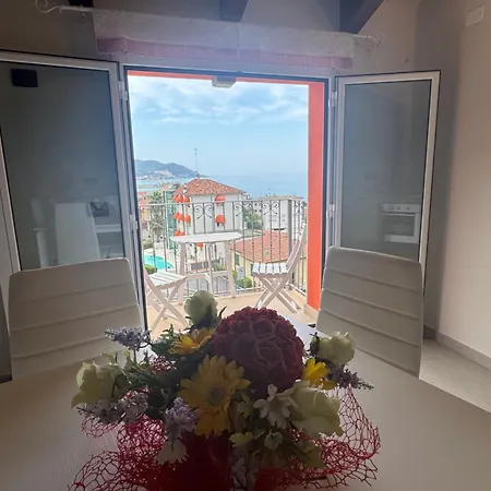 ベッド・アンド・ブレックファスト Il Viaggio ディアーノ・マリーナ