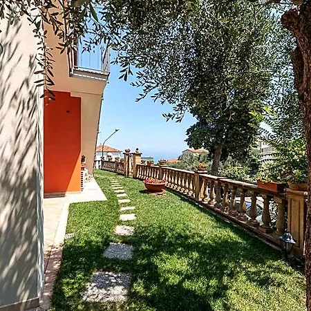 Nocleg ze śniadaniem Il Viaggio Diano Marina